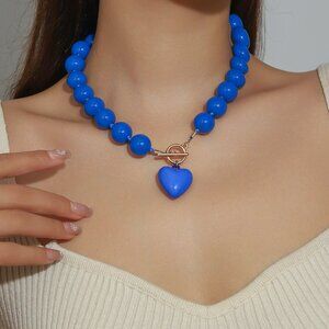 💎 Bright Blue Heart Pendant Toggle Bead Necklace